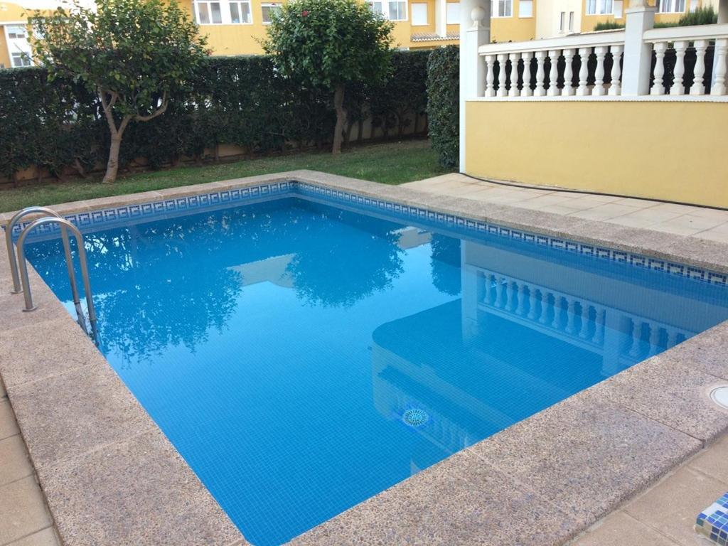 Xaloc Solo Familias Serviplaya 普拉亚西拉科 外观 照片