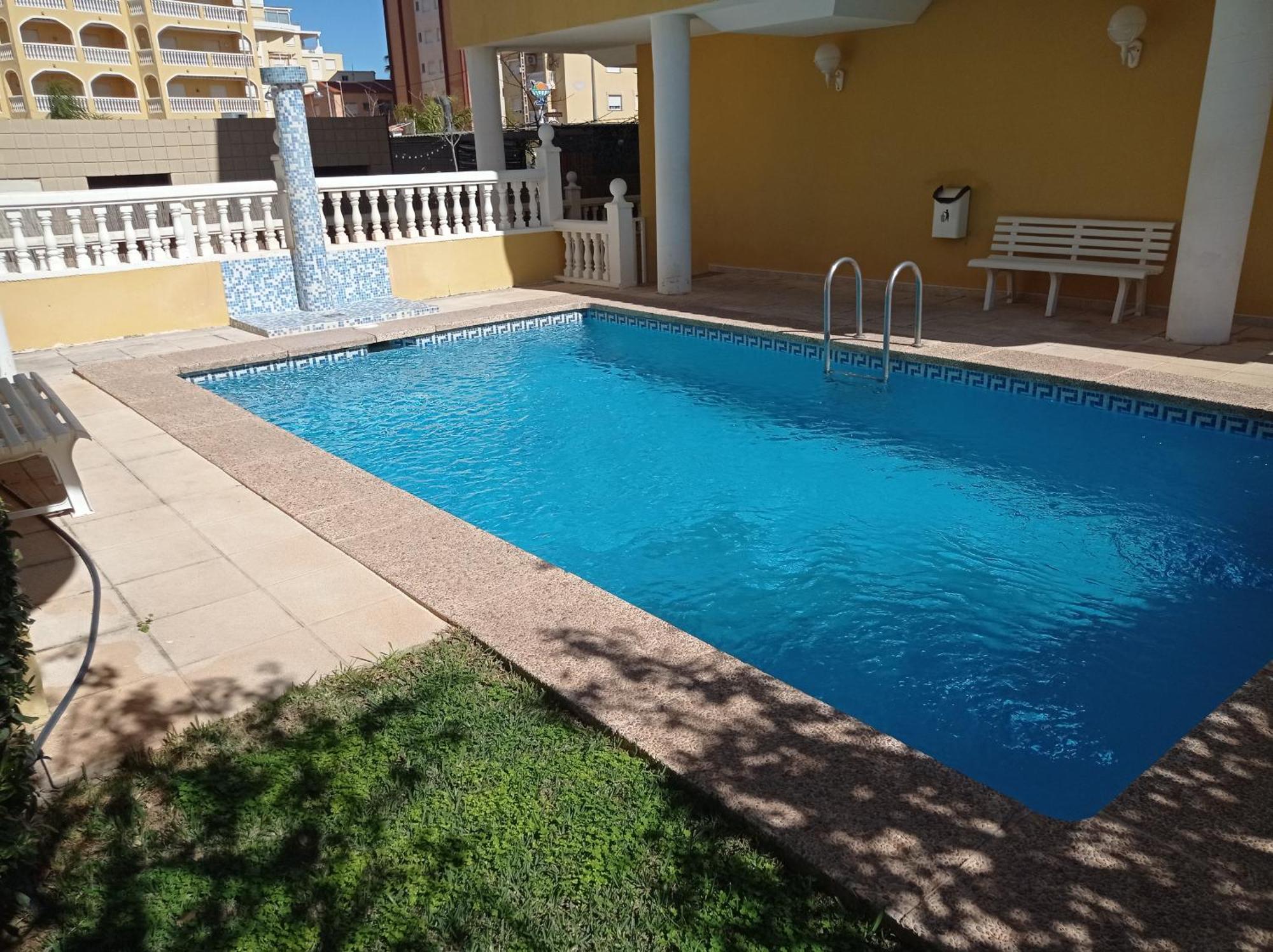 Xaloc Solo Familias Serviplaya 普拉亚西拉科 外观 照片